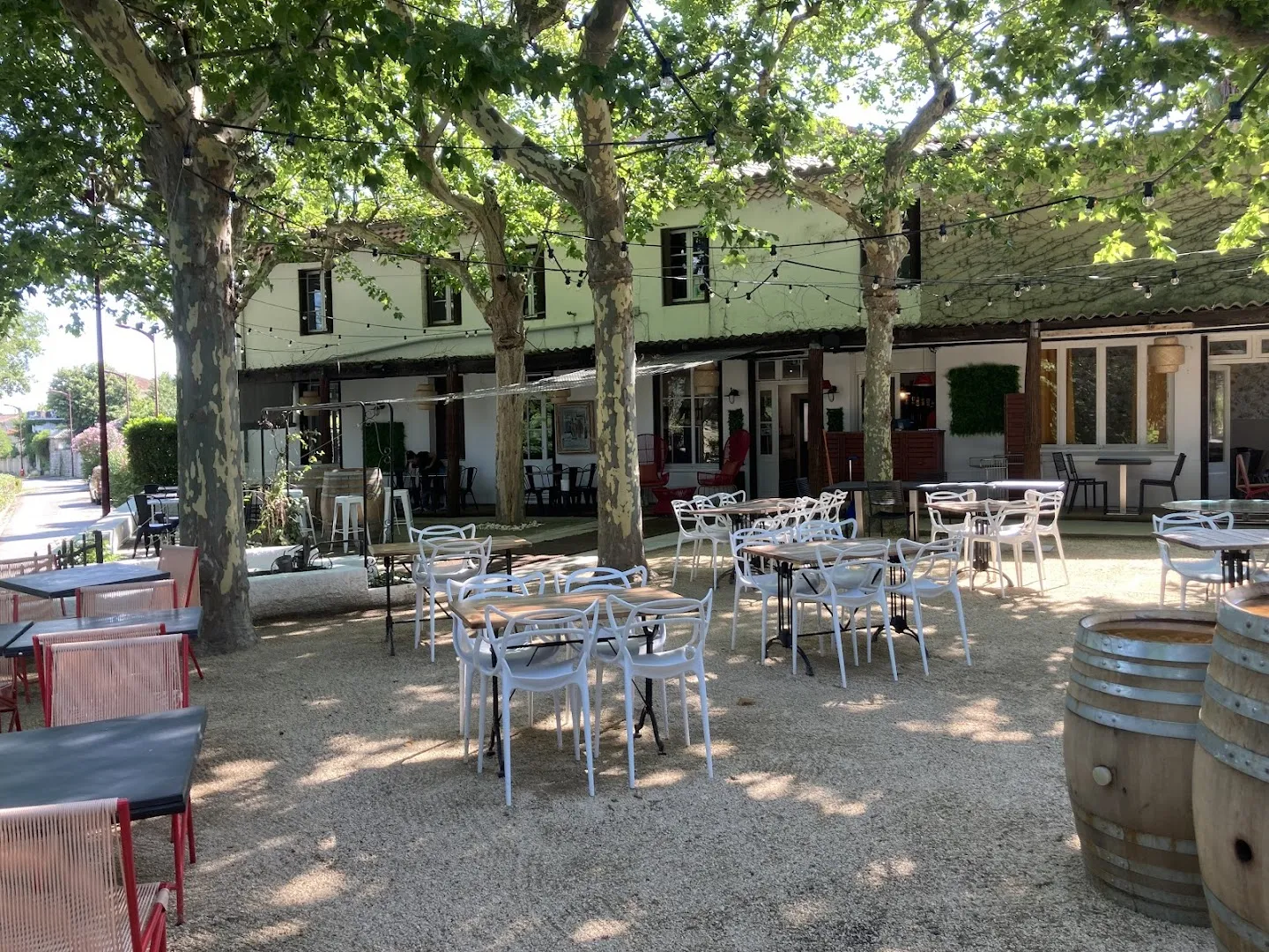 EX Auberge du Rhône "GUINGUETTE DU RHONE" aujourd'hui